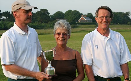 The 2008 winners of the Friendship Shoot