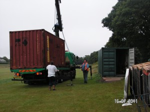 container delivery 001 300x225