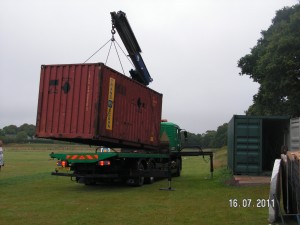 container delivery 002 300x225
